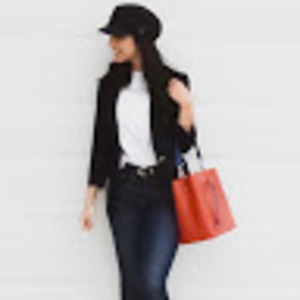 Meet your Posher, Stephanie jacqueline